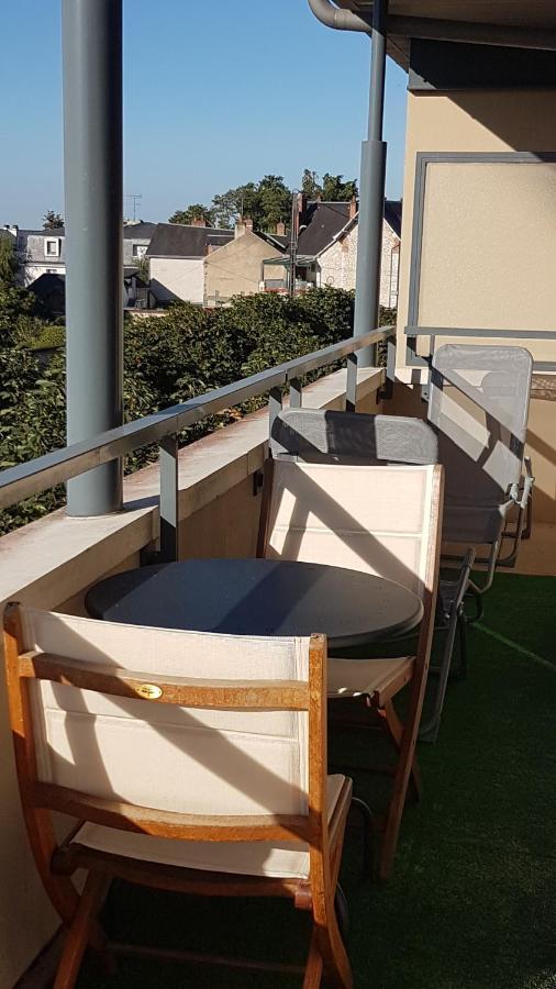 Le Vinci Studio Tout Confort Proche Centre Ville Avec Terrasse Et Parking Blois Exterior foto