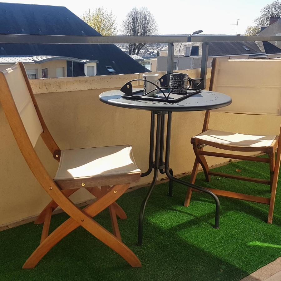 Le Vinci Studio Tout Confort Proche Centre Ville Avec Terrasse Et Parking Blois Exterior foto